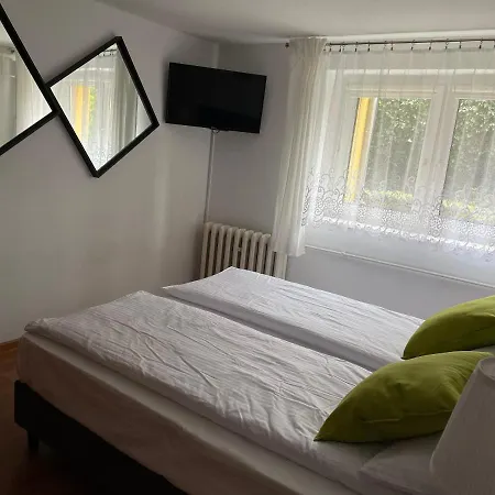 Apartament 2 Sypialnie Z Kuchnia - 200 Metrow Od Morza Мендзиздроє Екстер'єр фото