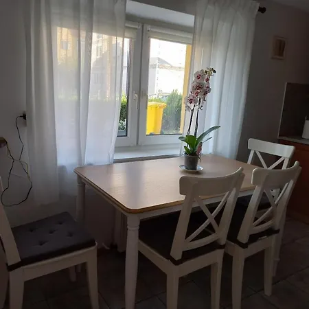 Apartament 2 Sypialnie Z Kuchnia - 200 Metrow Od Morza Мендзиздроє Екстер'єр фото
